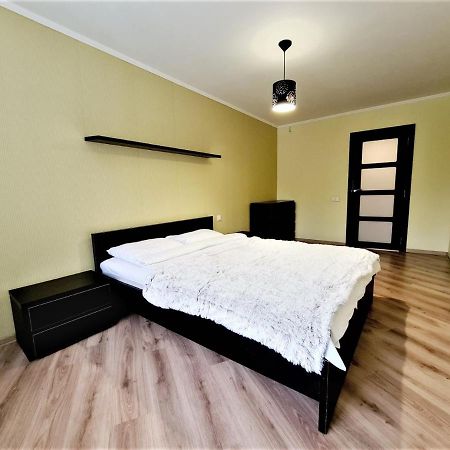 90-Avenue Apartments 체르니우치 외부 사진