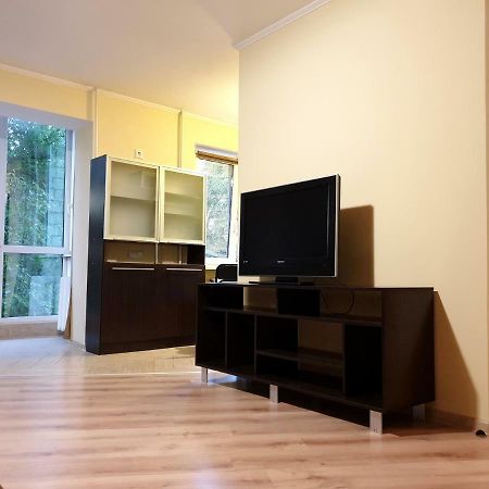 90-Avenue Apartments 체르니우치 외부 사진
